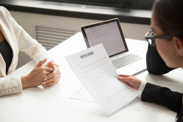 5 Tips for Choosing the Perfect Resume Format