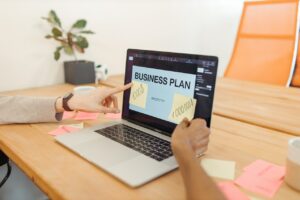 How to Create a B2B Sales Plan with these 10 Easy Steps