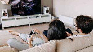 Tough-to-reach console gamers watch more TV on streaming than linear