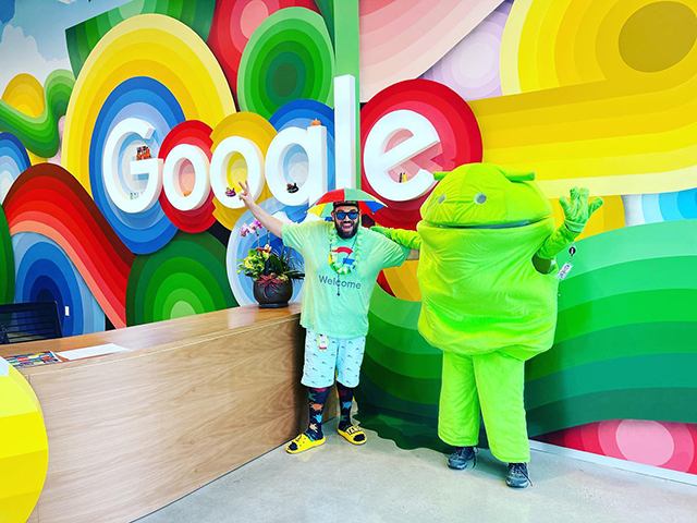 Peter The Greeter With An Android Mascot